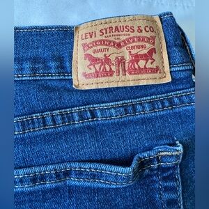 Levi's Classic Blue Jeans with Iconic Patch